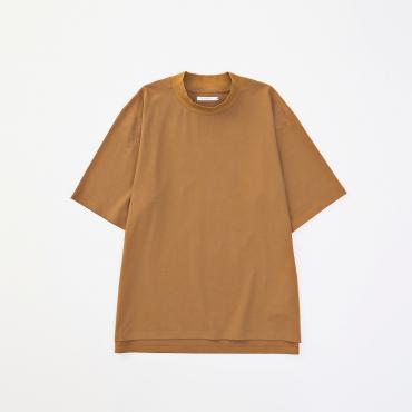 SEAMLESS MOCK NECK TEE *ブラウン*