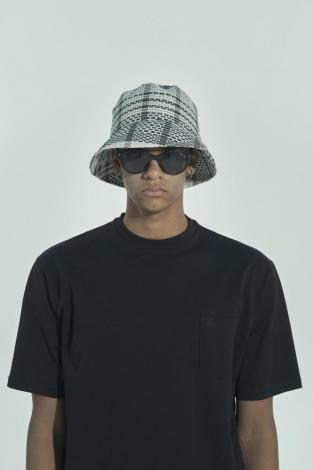 ×CA4LA / BUCKET HAT *WHITE*