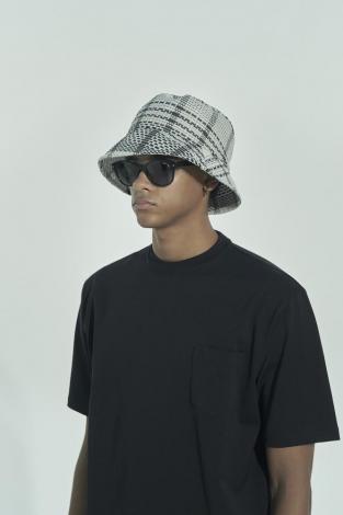 ×CA4LA / BUCKET HAT *WHITE*