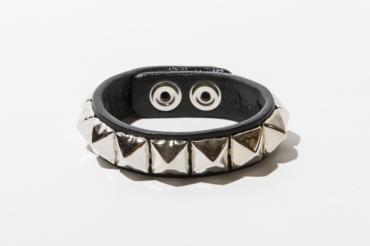 BxH DOUBLE STUDS WRISTBAND *ブラックxシルバー*