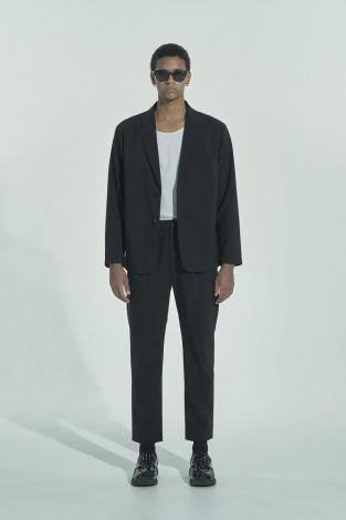 STRETCH TECH JACKET *BLACK*