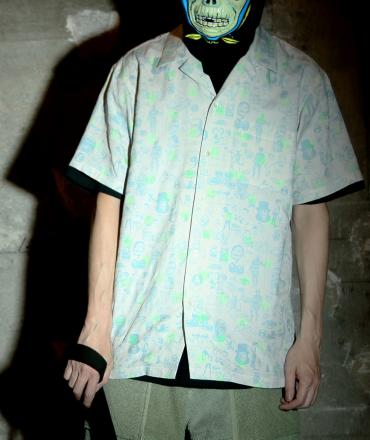 OPEN-NECKED S/S SHIRTS *ライトグレー×スモークサックス/蛍光グリーン*