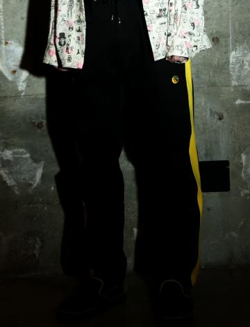 LINE STRECH PANTS *ブラック×イエロー*