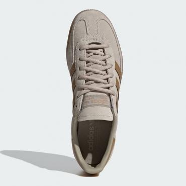 HANDBALL SPEZIAL *Wonder Beige / Cardboard / Gum*